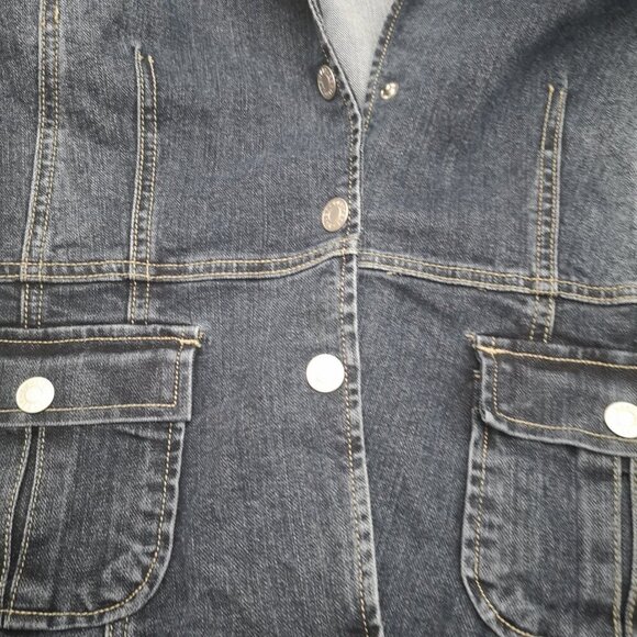 Contrast Ladies Size XL Snap Closure Dark Wash Jean Jacket - Picture 6 of 9